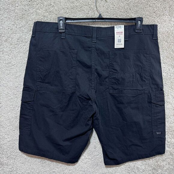 Signature by Levi Strauss & Co. Utility Comfort 10"‎ Shorts Men's 42 Black NWT - Picture 10 of 11